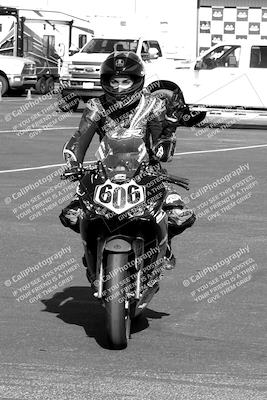 media/Apr-10-2022-SoCal Trackdays (Sun) [[f104b12566]]/Around the Pits/